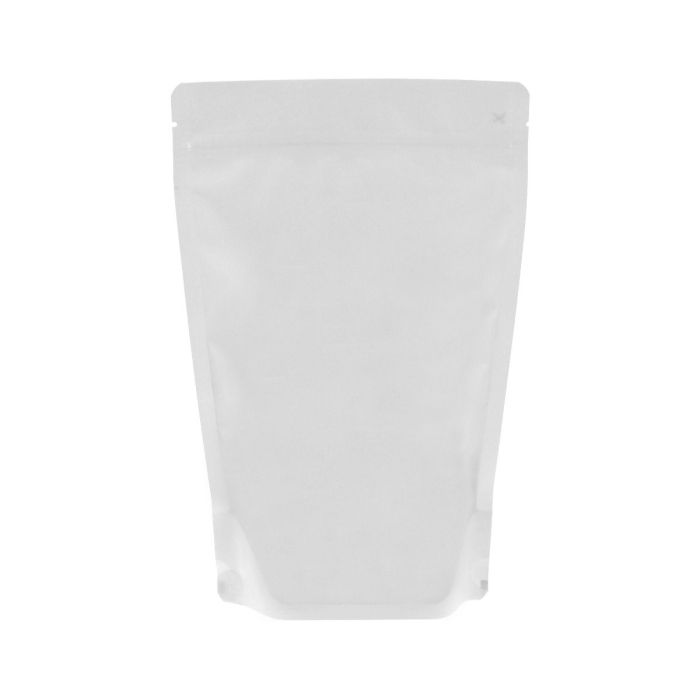 Mat witte recyclebare doypack met afscheurinkeping en gripsluiting.