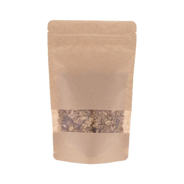 Bruine kraftpapier doypack met venster, afscheurinkeping en gripsluiting.