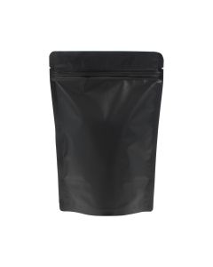 Mat zwarte doypack met afscheurinkeping en gripsluiting.